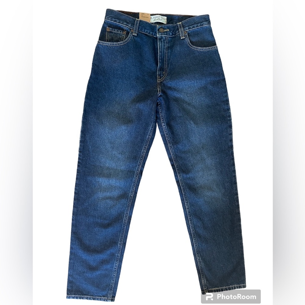 Levi Strauss Signature Women’s Relaxed Fit Jeans - Size 10